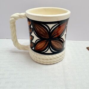 Tapa Design Braided-Handle Ceramic Mug vintage in excellent condition